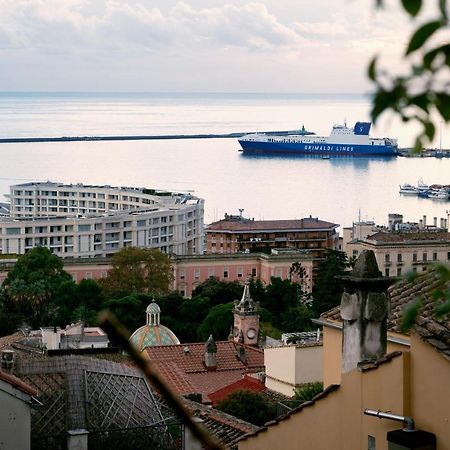 Casa "Positano" Da Ely - Salerno Centro Con Self Check-Inアパートメント エクステリア 写真