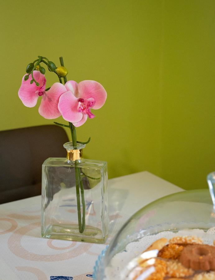 Casa "Positano" Da Ely - Salerno Centro Con Self Check-Inアパートメント エクステリア 写真