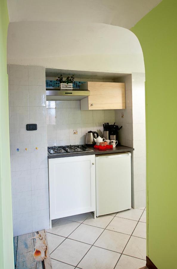 Casa "Positano" Da Ely - Salerno Centro Con Self Check-Inアパートメント エクステリア 写真