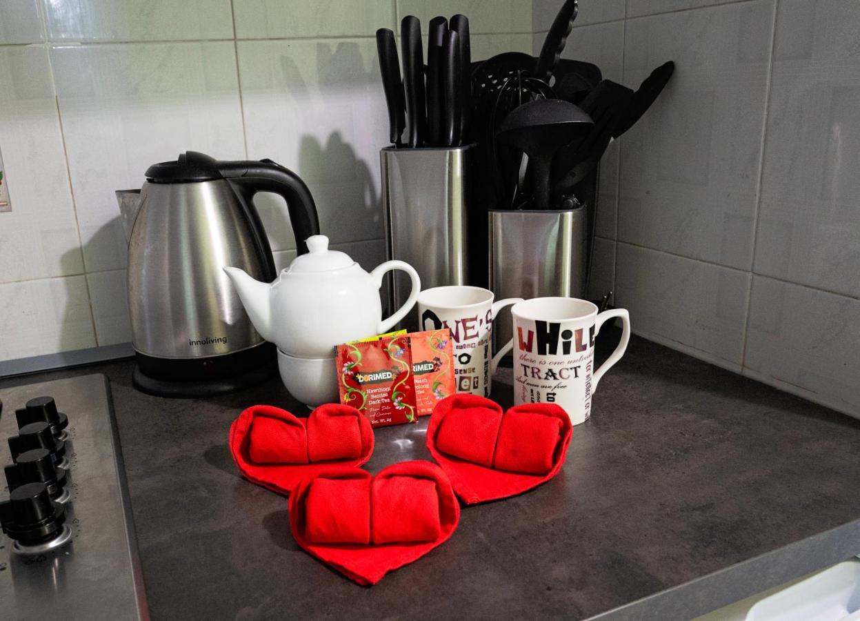 Casa "Positano" Da Ely - Salerno Centro Con Self Check-Inアパートメント エクステリア 写真